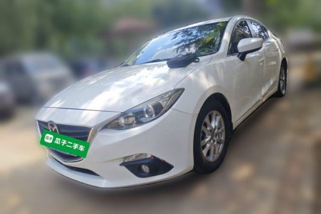 Used Mazda 3 Axela 2016 Sedan 1.5L Automatic Comfort Model