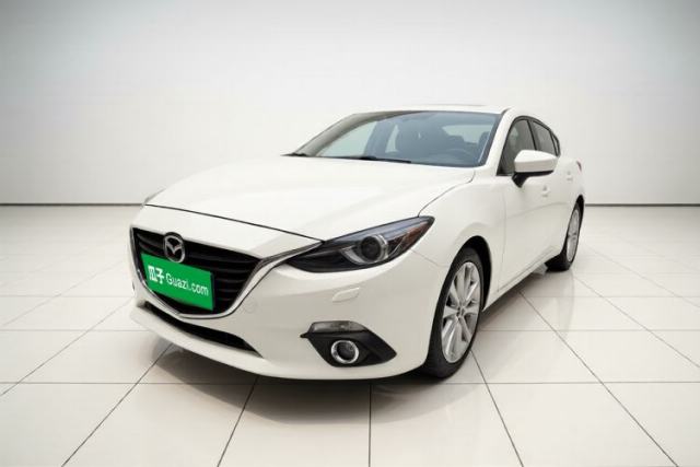 Used Mazda 3 Axela 2016 Hatchback 2.0L Automatic Flagship Model