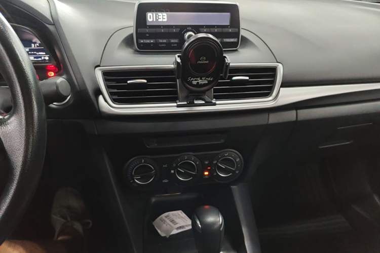 Used Mazda 3 Axela 2017 Sedan 1.5L Automatic Comfort Model Emission Standard China V Audio And AC Panel