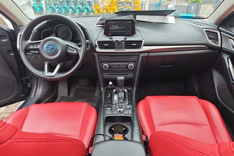 Used Mazda 3 Axela 2017 Sedan 1.5L Automatic Luxury Model Emission Standard China V Center Console