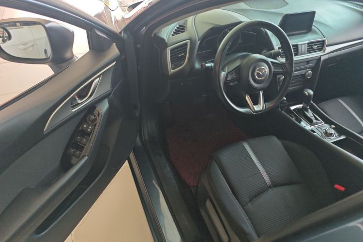 Used Mazda 3 Axela 2017 Sedan 1.5L Automatic Luxury Model Emission Standard China V Driver Seat