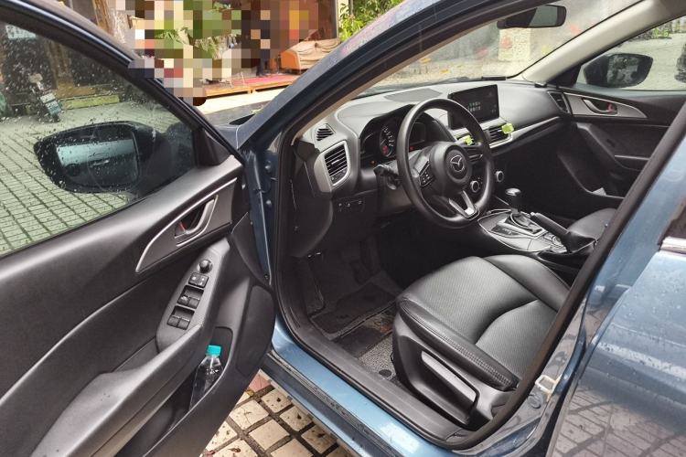 Used Mazda 3 Axela 2017 Sedan 1.5L Automatic Comfort Model China VI Standard Driver Seat