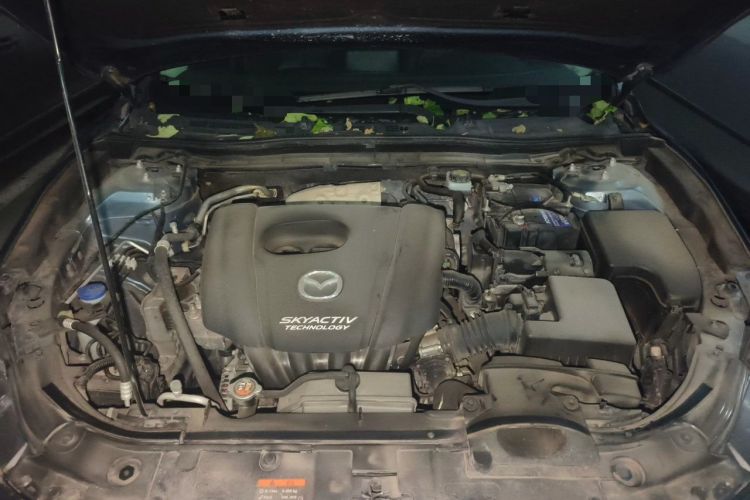 Used Mazda 3 Axela 2017 Sedan 1.5L Automatic Luxury Model Emission Standard China V Engine Bay