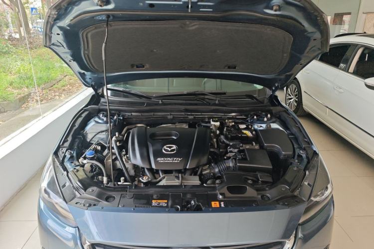 Used Mazda 3 Axela 2017 Sedan 1.5L Automatic Luxury Model Emission Standard China V Engine Bay