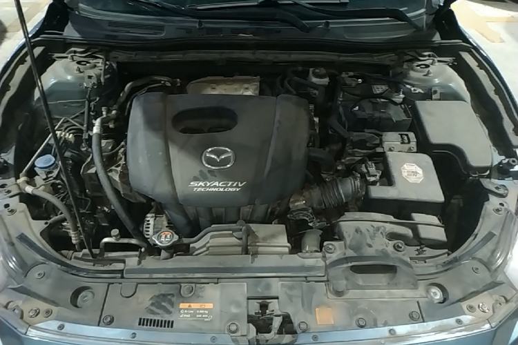 Used Mazda 3 Axela 2017 Sedan 1.5L Automatic Luxury Model Emission Standard China V Engine Bay