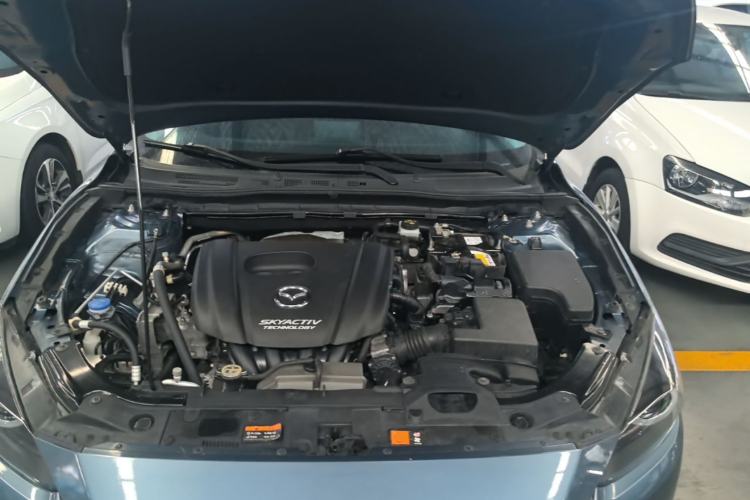 Used Mazda 3 Axela 2017 Sedan 1.5L Automatic Luxury Model Emission Standard China V Engine Bay