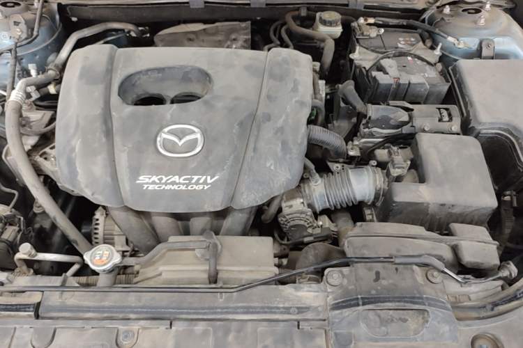 Used Mazda 3 Axela 2017 Sedan 1.5L Automatic Comfort Model Emission Standard China V Engine Bay
