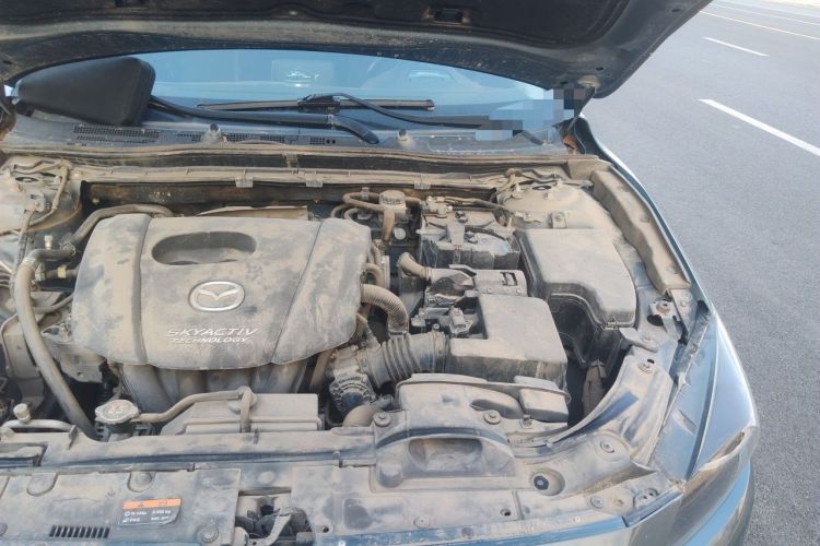 Used Mazda 3 Axela 2017 Sedan 1.5L Automatic Luxury Model Emission Standard China V Engine Bay Left
