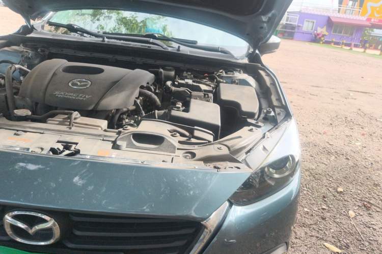 Used Mazda 3 Axela 2017 Sedan 1.5L Automatic Comfort Model Emission Standard China V Engine Bay Left