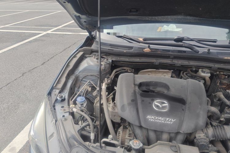 Used Mazda 3 Axela 2017 Sedan 1.5L Automatic Comfort Model Emission Standard China V Engine Bay Right