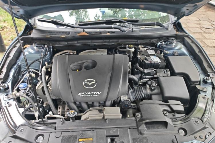 Used Mazda 3 Axela 2017 Hatchback 2.0L Automatic Sport Model China V Emission Standard Engine Bay