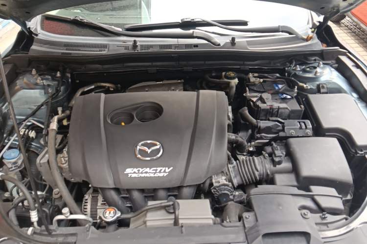 Used Mazda 3 Axela 2017 Sedan 2.0L Automatic Prestige Model China V Standard Engine Bay