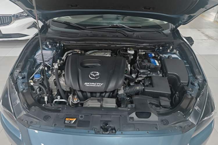 Used Mazda 3 Axela 2017 Sedan 1.5L Automatic Luxury Model Emission Standard China V Engine Bay