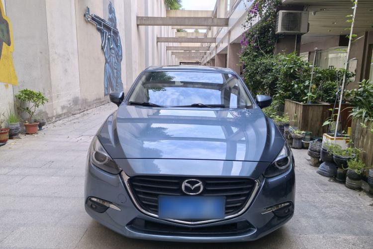 Used Mazda 3 Axela 2017 Hatchback 1.5L Automatic Luxury Model Emission Standard China V Exterior 1