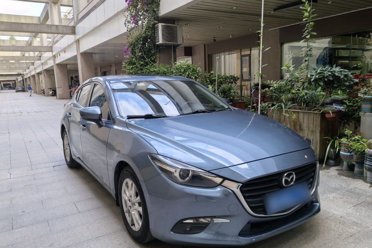 Used Mazda 3 Axela 2017 Hatchback 1.5L Automatic Luxury Model Emission Standard China V Exterior 2