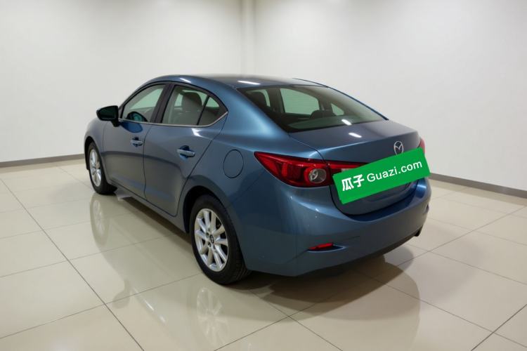 Used Mazda 3 Axela 2017 Sedan 1.5L Automatic Luxury Model Emission Standard China V Exterior 3
