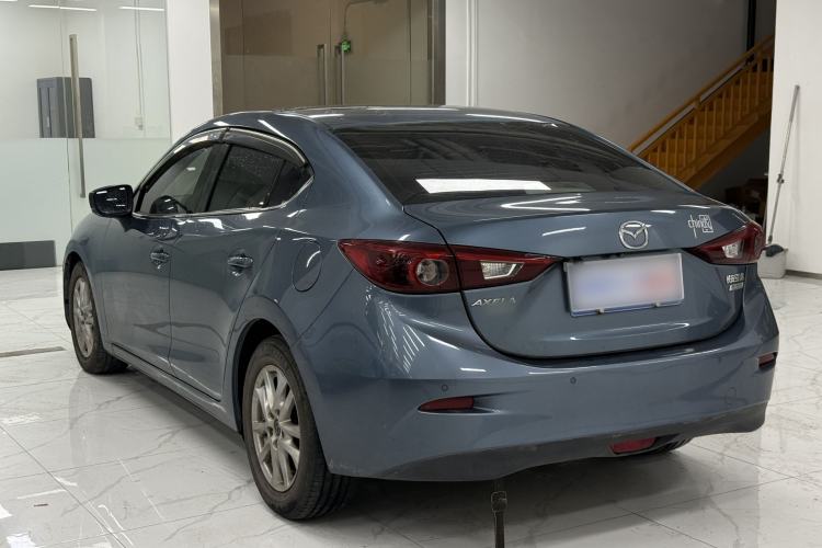 Used Mazda 3 Axela 2017 Sedan 1.5L Automatic Luxury Model Emission Standard China V Exterior 3