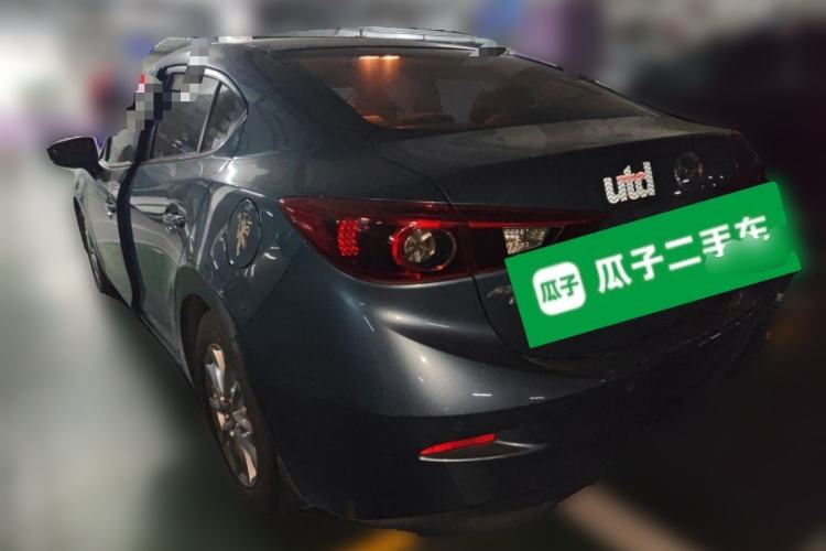 Used Mazda 3 Axela 2017 Sedan 1.5L Automatic Luxury Model Emission Standard China V Exterior 3