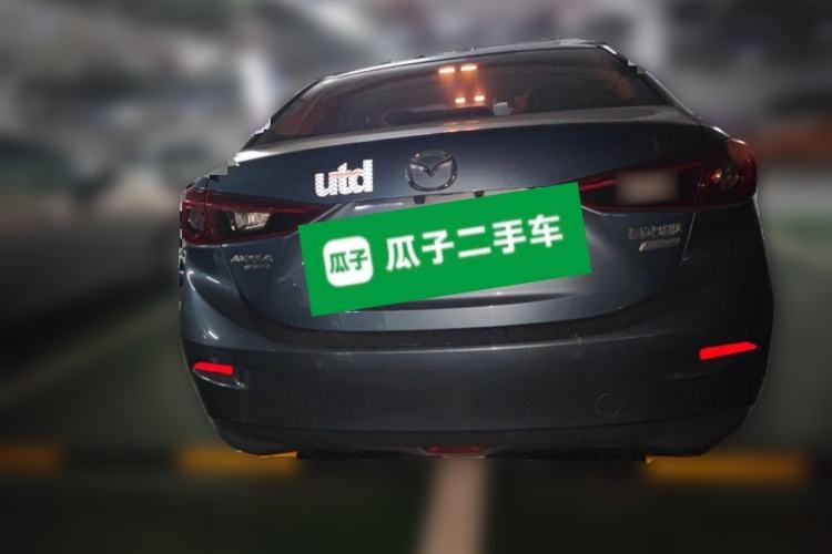 Used Mazda 3 Axela 2017 Sedan 1.5L Automatic Luxury Model Emission Standard China V Exterior 4