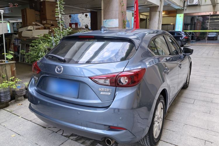 Used Mazda 3 Axela 2017 Hatchback 1.5L Automatic Luxury Model Emission Standard China V Exterior 7