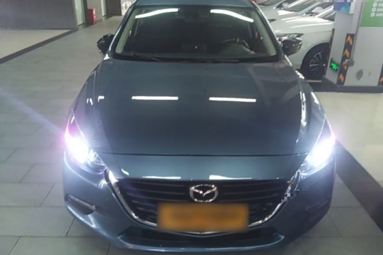 Used Mazda 3 Axela 2017 Sedan 1.5L Automatic Comfort Model Emission Standard China V Front