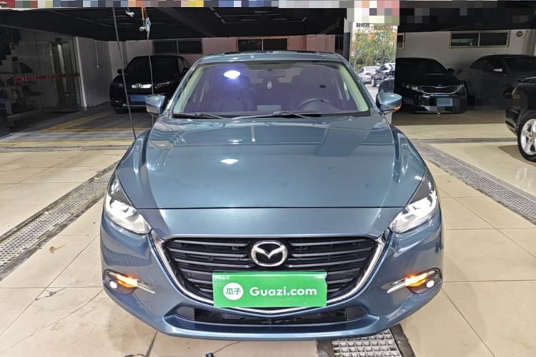 Used Mazda 3 Axela 2017 Hatchback 1.5L Automatic Luxury Model Emission Standard China V Front