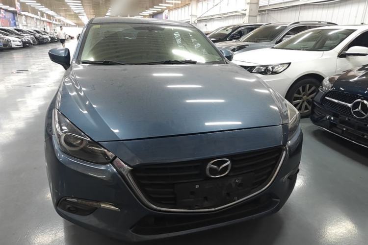 Used Mazda 3 Axela 2017 Sedan 1.5L Automatic Luxury Model Emission Standard China V Front