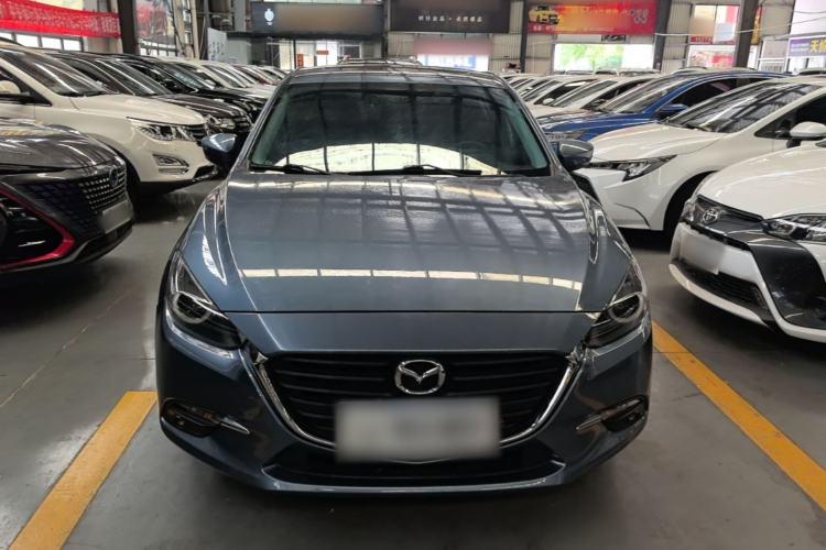Used Mazda 3 Axela 2017 Sedan 1.5L Automatic Luxury Model Emission Standard China V Front