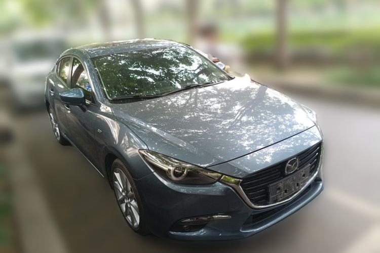 Used Mazda 3 Axela 2017 Sedan 2.0L Automatic Flagship Model China V Standard Front Right 45 Deg