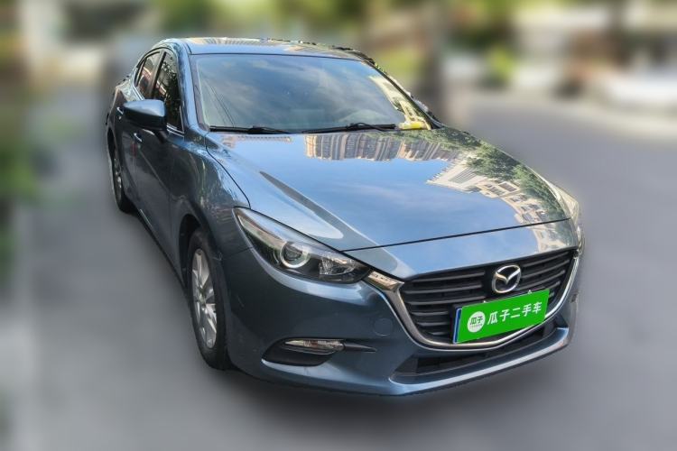 Used Mazda 3 Axela 2017 Sedan 1.5L Automatic Comfort Model China VI Standard Front Right 45 Deg