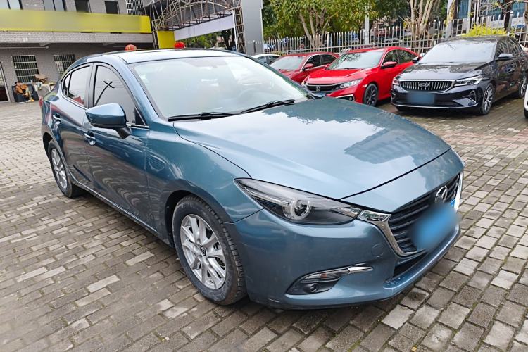 Used Mazda 3 Axela 2017 Sedan 1.5L Automatic Luxury Model Emission Standard China V Front Right 45 Deg