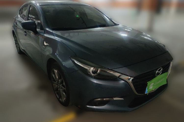 Used Mazda 3 Axela 2017 Hatchback 2.0L Automatic Luxury Model Emission Standard China V Front Right 45 Deg