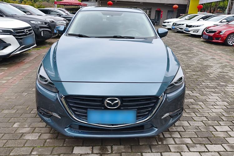 Used Mazda 3 Axela 2017 Sedan 1.5L Automatic Luxury Model Emission Standard China V Front