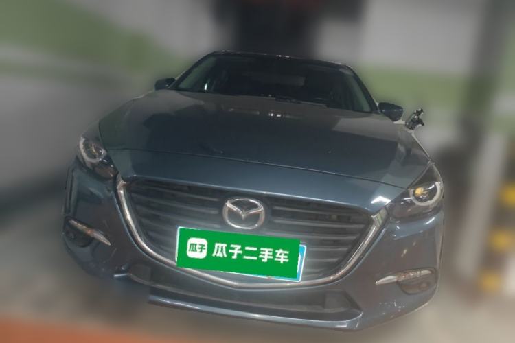 Used Mazda 3 Axela 2017 Sedan 1.5L Automatic Comfort Model Emission Standard China V Front