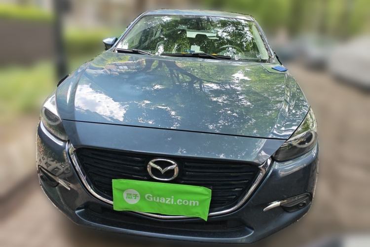 Used Mazda 3 Axela 2017 Hatchback 2.0L Automatic Sport Model China V Emission Standard Front