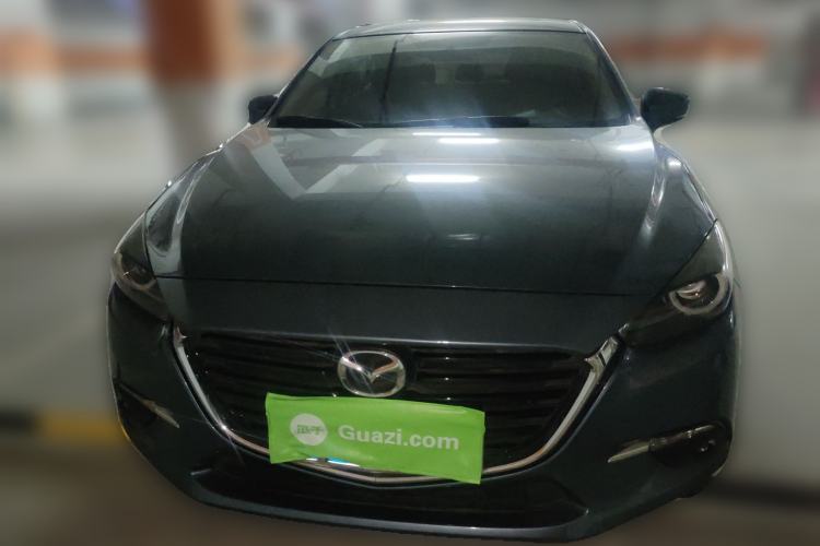 Used Mazda 3 Axela 2017 Hatchback 2.0L Automatic Luxury Model Emission Standard China V Front