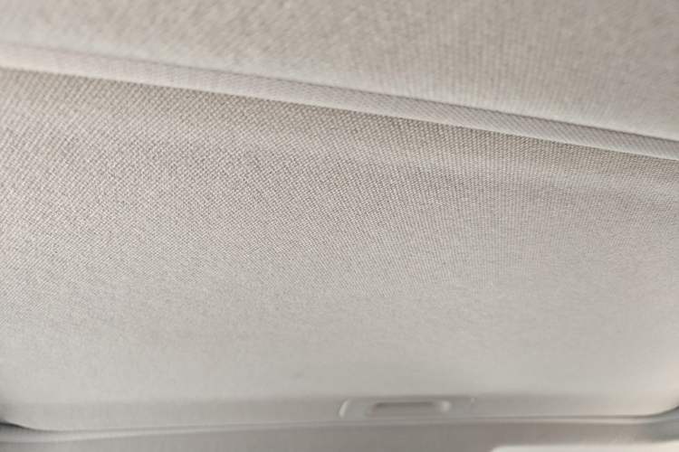 Used Mazda 3 Axela 2017 Sedan 1.5L Automatic Luxury Model Emission Standard China V Headliner