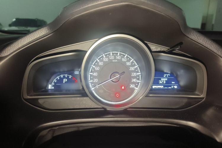 Used Mazda 3 Axela 2017 Sedan 1.5L Automatic Luxury Model Emission Standard China V Instrument Cluster