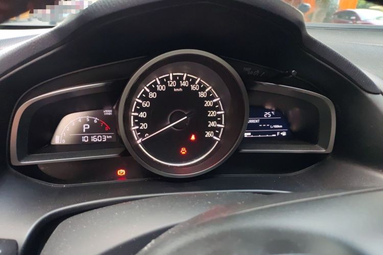 Used Mazda 3 Axela 2017 Sedan 1.5L Automatic Prestige Model China V Standard Instrument Cluster