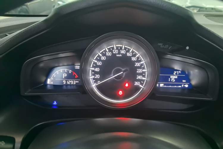 Used Mazda 3 Axela 2017 Sedan 1.5L Automatic Luxury Model Emission Standard China V Instrument Cluster