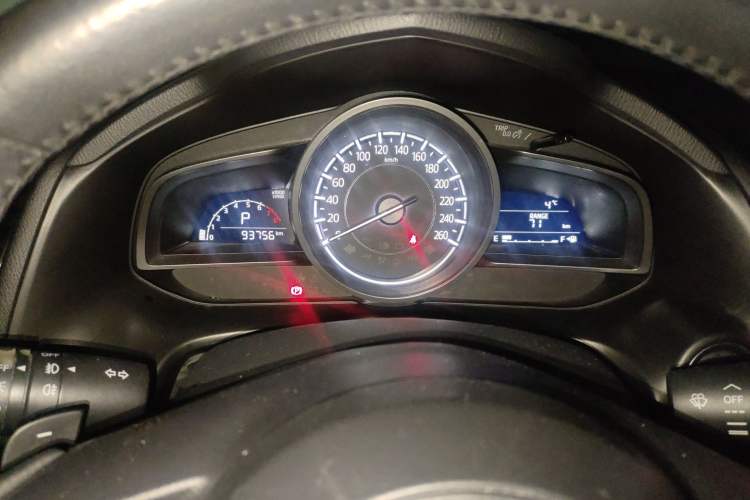 Used Mazda 3 Axela 2017 Hatchback 2.0L Automatic Luxury Model Emission Standard China V Instrument Cluster