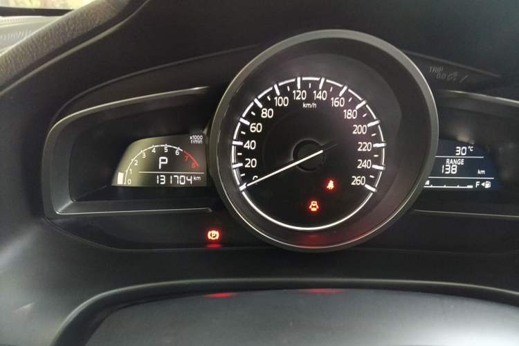 Used Mazda 3 Axela 2017 Sedan 1.5L Automatic Luxury Model Emission Standard China V Instrument Cluster