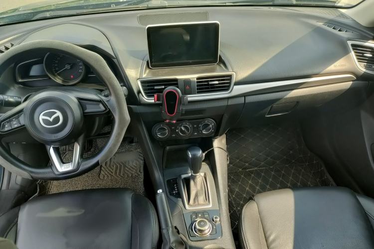 Used Mazda 3 Axela 2017 Sedan 1.5L Automatic Comfort Model Emission Standard China V Interior 1