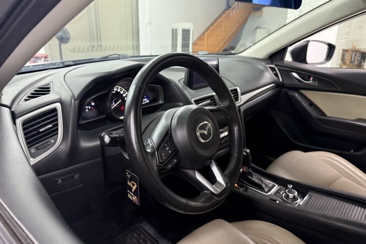 Used Mazda 3 Axela 2017 Sedan 1.5L Automatic Luxury Model Emission Standard China V Interior 1