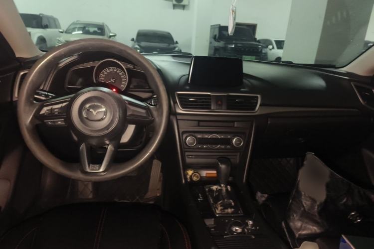 Used Mazda 3 Axela 2017 Sedan 1.5L Automatic Luxury Model Emission Standard China V Interior 2