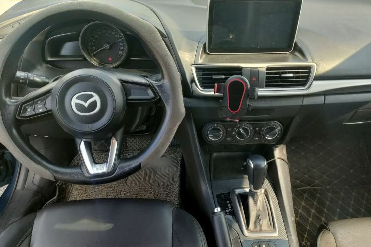 Used Mazda 3 Axela 2017 Sedan 1.5L Automatic Comfort Model Emission Standard China V Interior 2