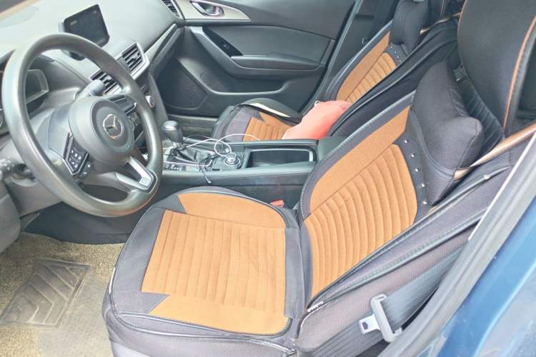 Used Mazda 3 Axela 2017 Sedan 1.5L Automatic Luxury Model Emission Standard China V Left Front Seat