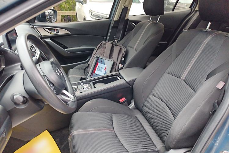 Used Mazda 3 Axela 2017 Sedan 1.5L Automatic Luxury Model Emission Standard China V Left Front Seat