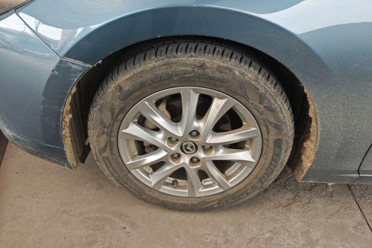 Used Mazda 3 Axela 2017 Sedan 1.5L Automatic Comfort Model Emission Standard China V Left Front Wheel Hub