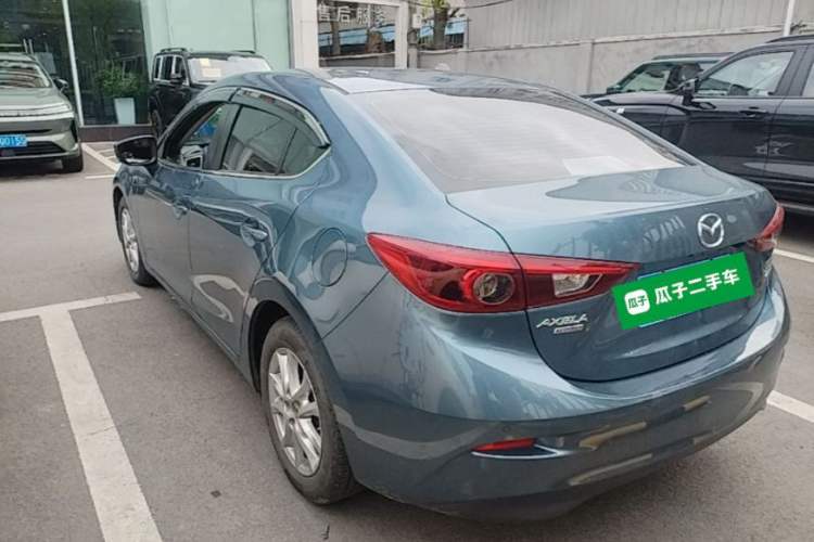 Used Mazda 3 Axela 2017 Sedan 1.5L Automatic Luxury Model Emission Standard China V Rear Left 45 Deg